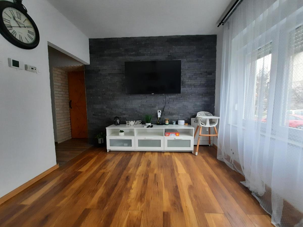 Apartman Twins Self Check In & Self Check Out Otočac Extérieur photo